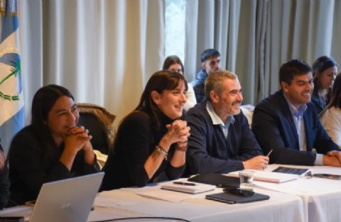 La provincia consolida un modelo turístico construido junto a las regiones
