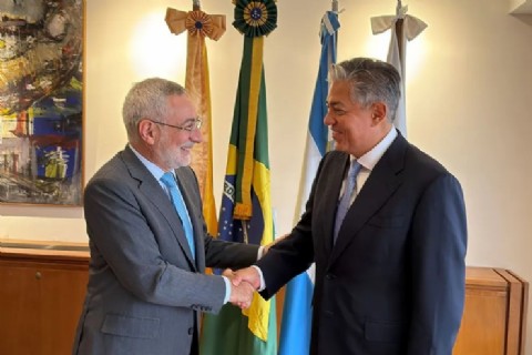 Neuquén y Brasil firmaron un acuerdo para capacitar en portugués al sector turístico provincial