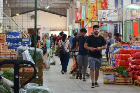 El Mercado Concentrador del Neuquén implementa su horario de invierno