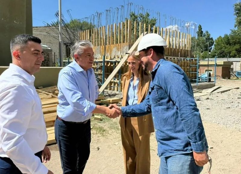 Chos Malal: Figueroa supervisó el avance de obras que fortalecen el abastecimiento de agua potable