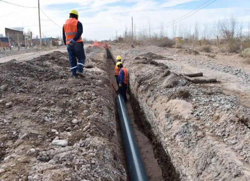 La Provincia avanza con obras trascendentales de agua potable
