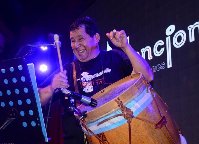 Un guardián del bombo legüero: Marcelo Fuentes y la marcha que hará historia en la provincia