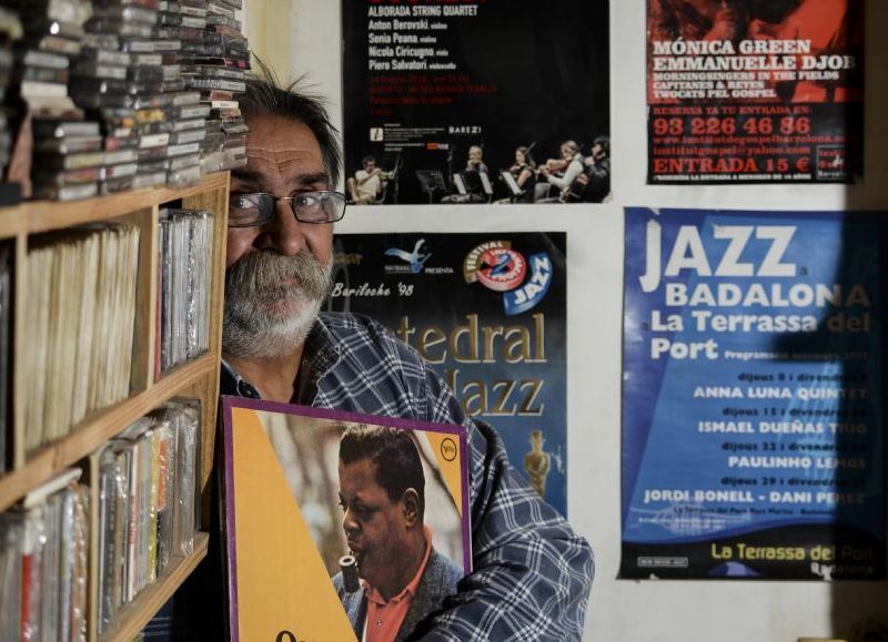 "Negro" Sosa: 34 años de jazz con un sello radial único en la Patagonia