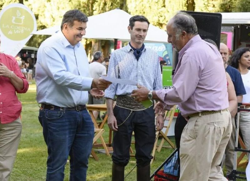 La Provincia acompaña con asistencia financiera al sector productivo