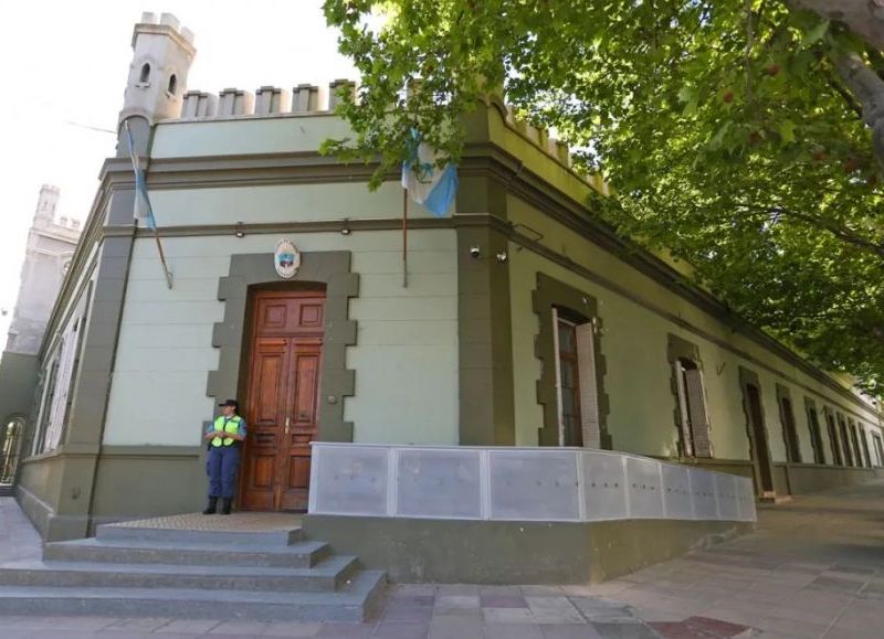 El Gobierno provincial convocó a ATE a la Mesa Salarial