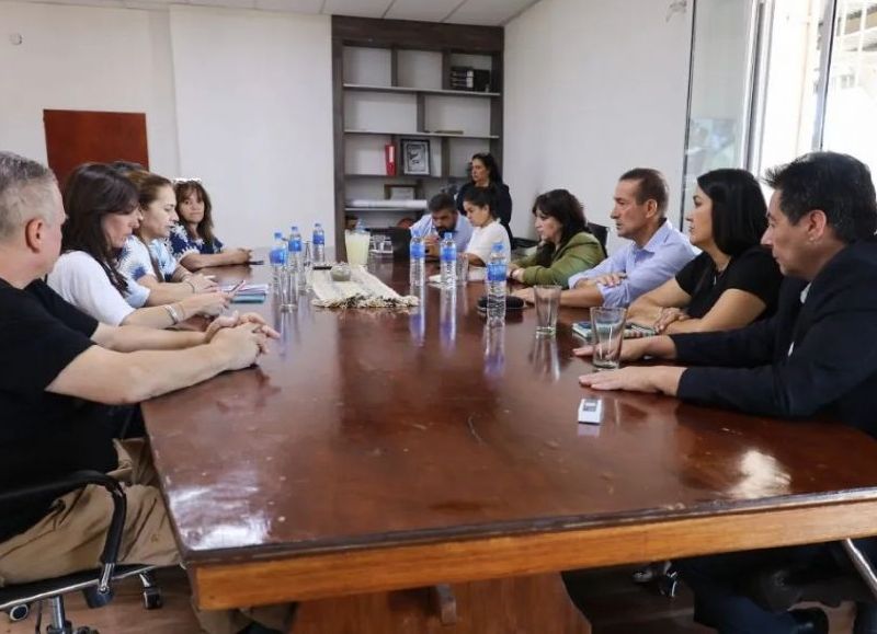 Neuquén cerró la pauta salarial 2026 con todos los gremios estatales