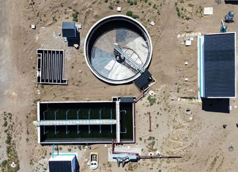 Finalizaron la planta cloacal de Loncopué tras retomar una obra paralizada por Nación
