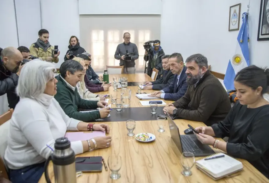 Paritarias: la Provincia dio inicio a las reuniones con los gremios