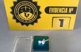 La Policía evitó el ingreso de droga oculta en un paquete de galletitas en la comisaría de Plaza Huincul
