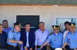 Nuevo destacamento policial y entrega de vivienda institucional en Añelo