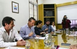 El Gobierno destacó que el acuerdo con los gremios genera "consensos tempranos y previsibilidad"