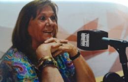 Carmen Sanmartín, la voz que encontró su lugar en el dial de la provincia