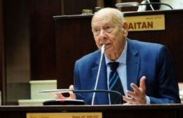 Proponen limitar el uso de celulares en el aula