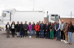 Plottier tiene un nuevo camión compactador para mejorar la recolección de residuos