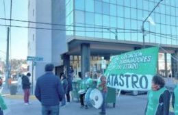 AUDIO | No hubo atención en Rentas por denuncia de trabajadores ante falta de calefacción