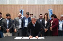 La Provincia acelera la regularización de tierras para que más familias puedan acceder a sus escrituras