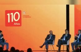 Figueroa y el ministro de Infraestructura provincial estuvieron presentes en el 110 aniversario de Shell Argentina