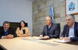  Suman tres millones de dólares al financiamiento de becas "Gregorio Álvarez"