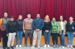 Fortalecen el trabajo de los informantes turísticos en Las Ovejas