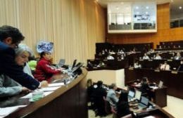 La Legislatura neuquina apoyó el reclamo de la "Liga de intendentes" por el financiamiento del transporte público