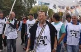 Docentes de la Provincia reclaman que se adelante la fecha del aguinaldo